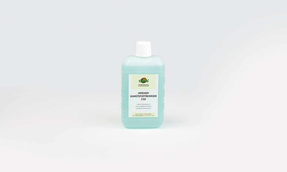 CleHo_5211000_Intensiv-Kunststoffreiniger_C52_150ml_1000x600